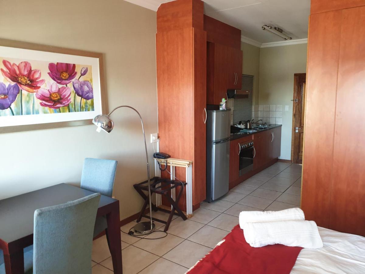 Grosvenor Apartments Pretoria-Noord Eksteriør billede
